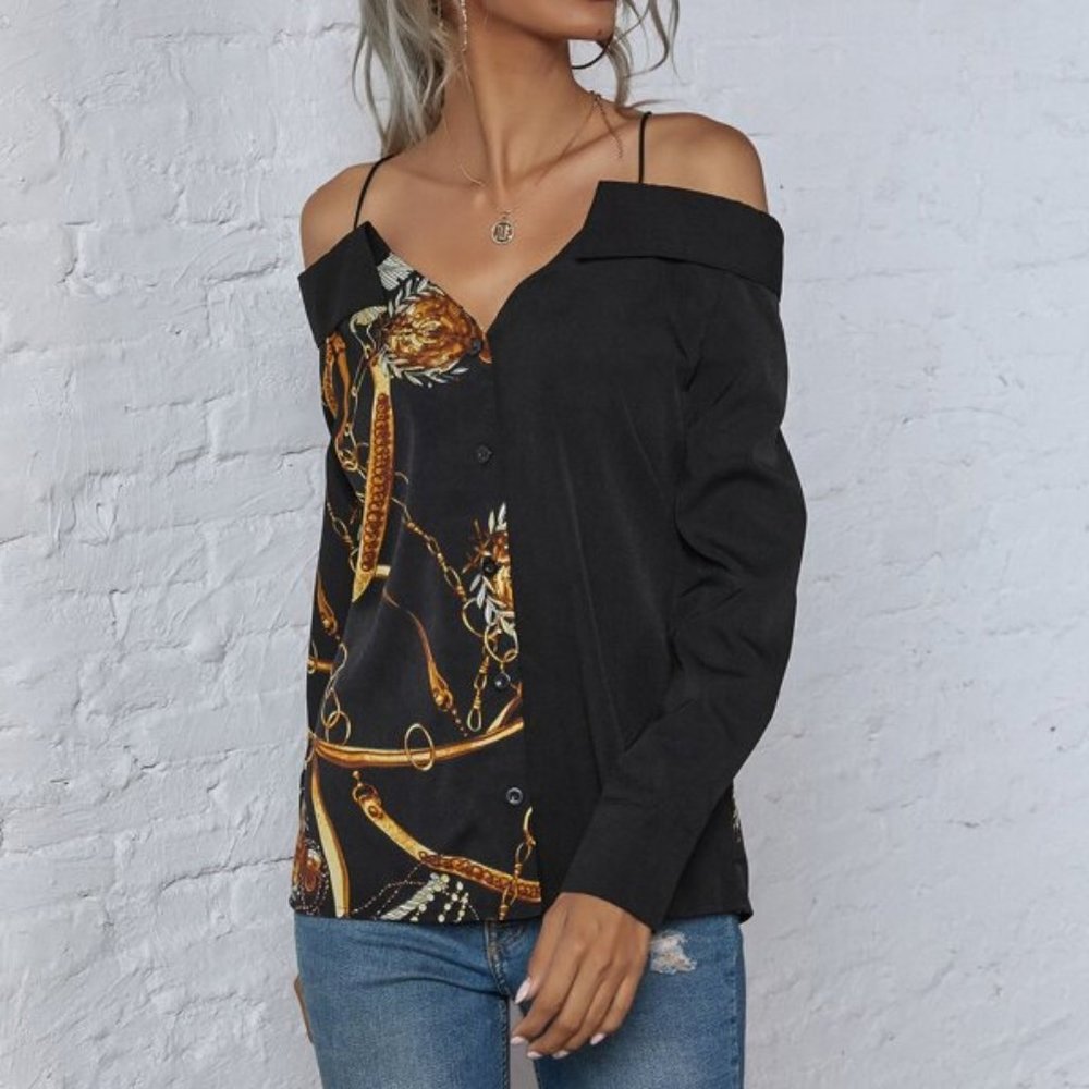 Chic as ever cold shoulder Button down Blouse - Picture 6 of 6
